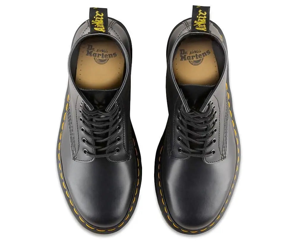 1460 - Black Smooth Leather Boots