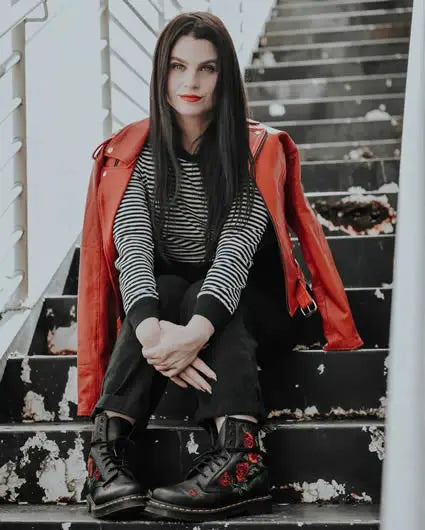 1460 - Vonda Black Virginia Boots